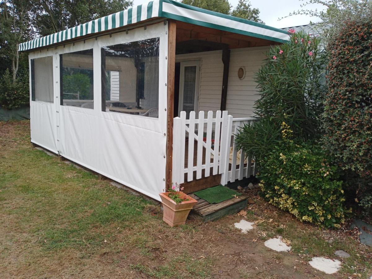 Mobil Home Dans Parc Residentiel Loisirs Talmont-Saint-Hilaire Zewnętrze zdjęcie